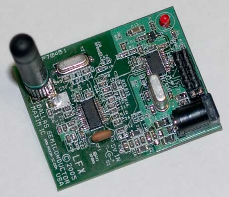 圖7. RKE接收器電路板上安裝了MAXQ3212和MAX1473。