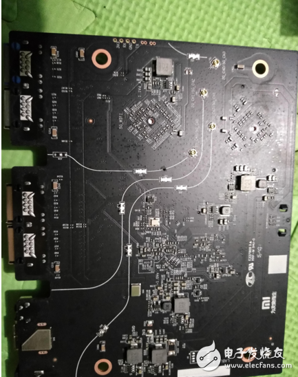 小米路由器Pro發(fā)布，現(xiàn)在來(lái)看看真機(jī)圖和拆解圖