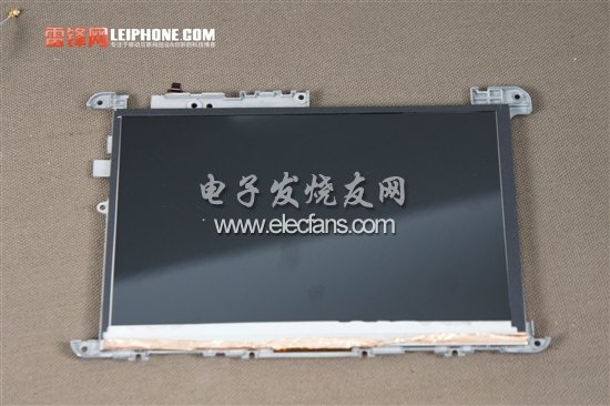 第一步當(dāng)然是要先瞟一眼了，因?yàn)榻酉聛聿鸪缮稑?，還不知道呢。