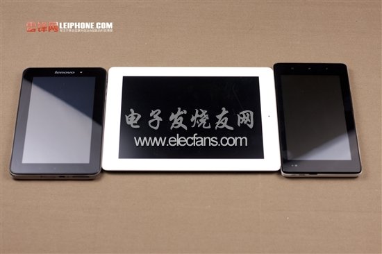 第一步當(dāng)然是要先瞟一眼了，因?yàn)榻酉聛?lái)拆成啥樣，還不知道呢。