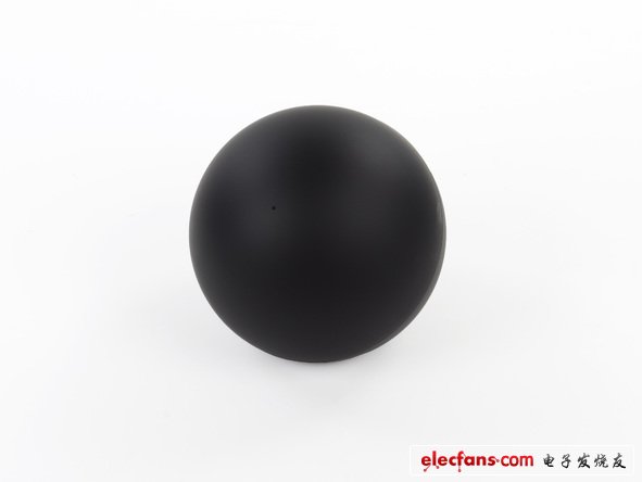 7月6日消息，谷歌的流媒體播放器Nexus Q在發(fā)布之后便由官方發(fā)布過一次拆解圖