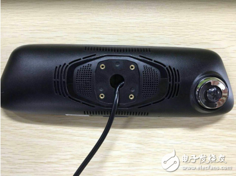 大拆解！高逼格定制化PC6車載智能后視鏡