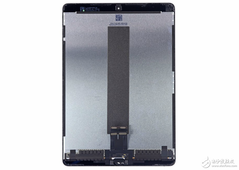 10.5英寸iPad Pro首拆解：為了高刷新頻率上了四根排線！