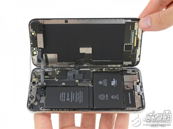 iPhone X最專業(yè)深度拆解！驚現(xiàn)神秘芯片