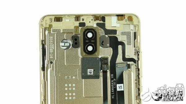 老外買華為Mate 9拆解：打開后被精細(xì)做工嚇到