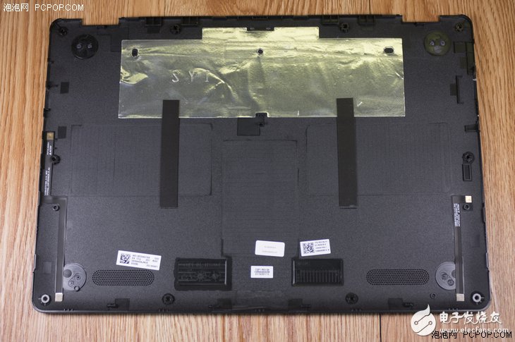 精工細(xì)作！華碩暢370驍龍本拆機(jī)詳解